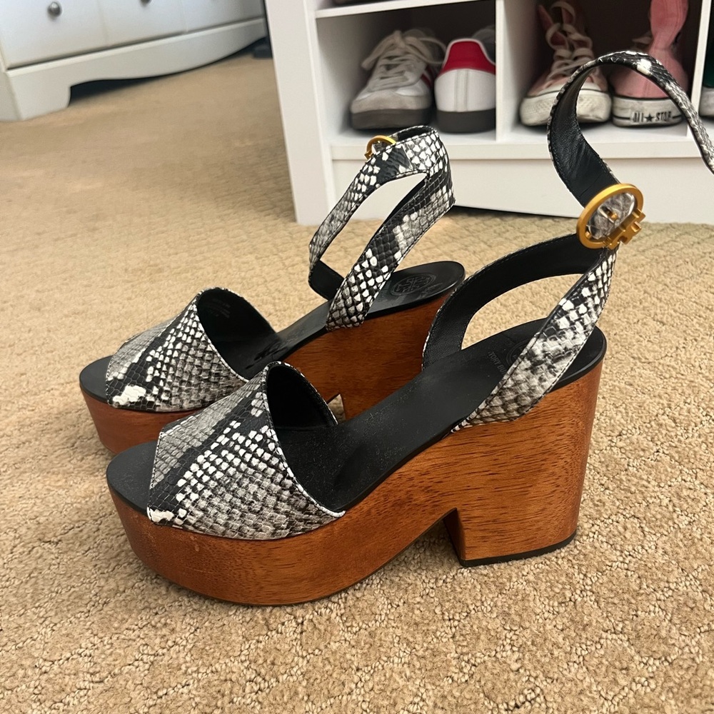 Tory Burch Camilla Leather Snakeskin Heel